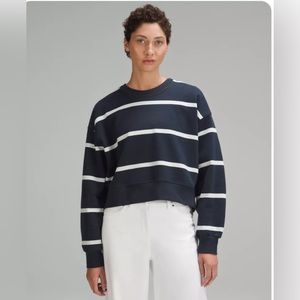 Lululemon perfectly oversized cropped sweatshirt